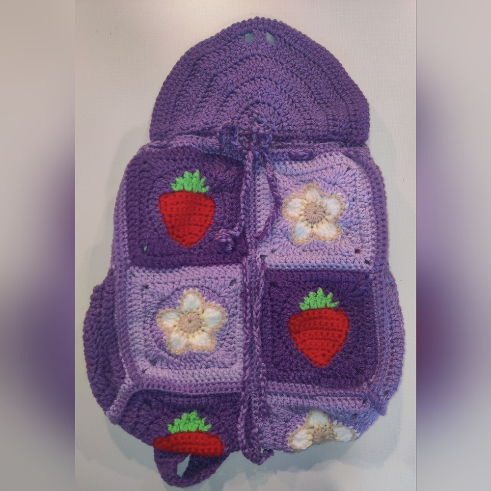 Purple Crochet Strawberry/Flower Granny Square Drawstring Backpack - Picture 3 of 6